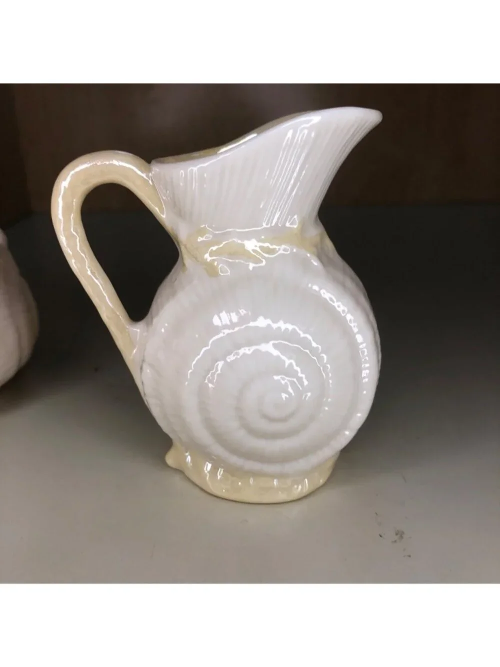 Belleek Shell-Shaped Ceramic Creamer & Sugar Bowl Set